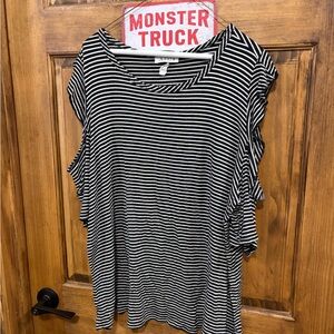 Adara Black and White Striped Short Sleeve Top